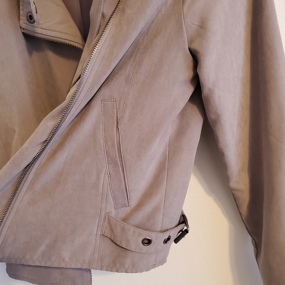 Staccato Taupe Lightweight Faux Suede Satin Lined Moto Jacket Outerwear - Picture 9 of 15